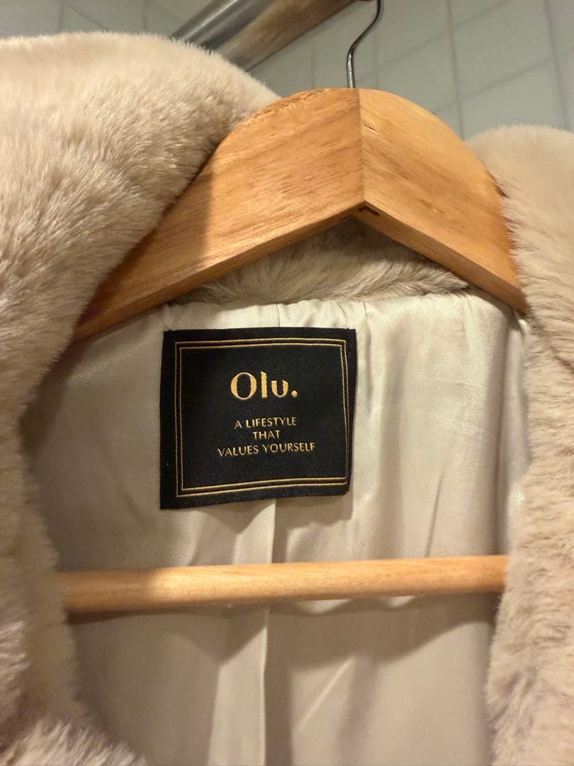 に*ん様 Olu. ベージュファーコート