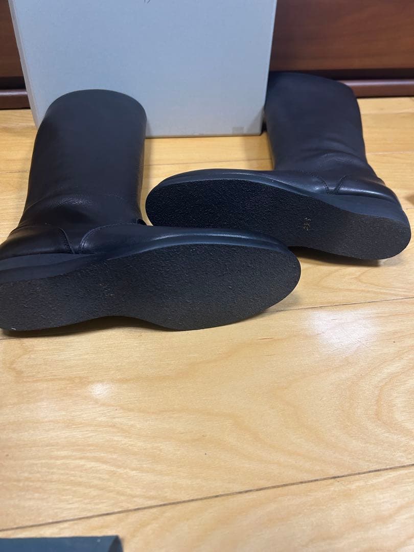 (新品未使用)ヨーガンレール ロングブーツ　ブラック23.5センチ