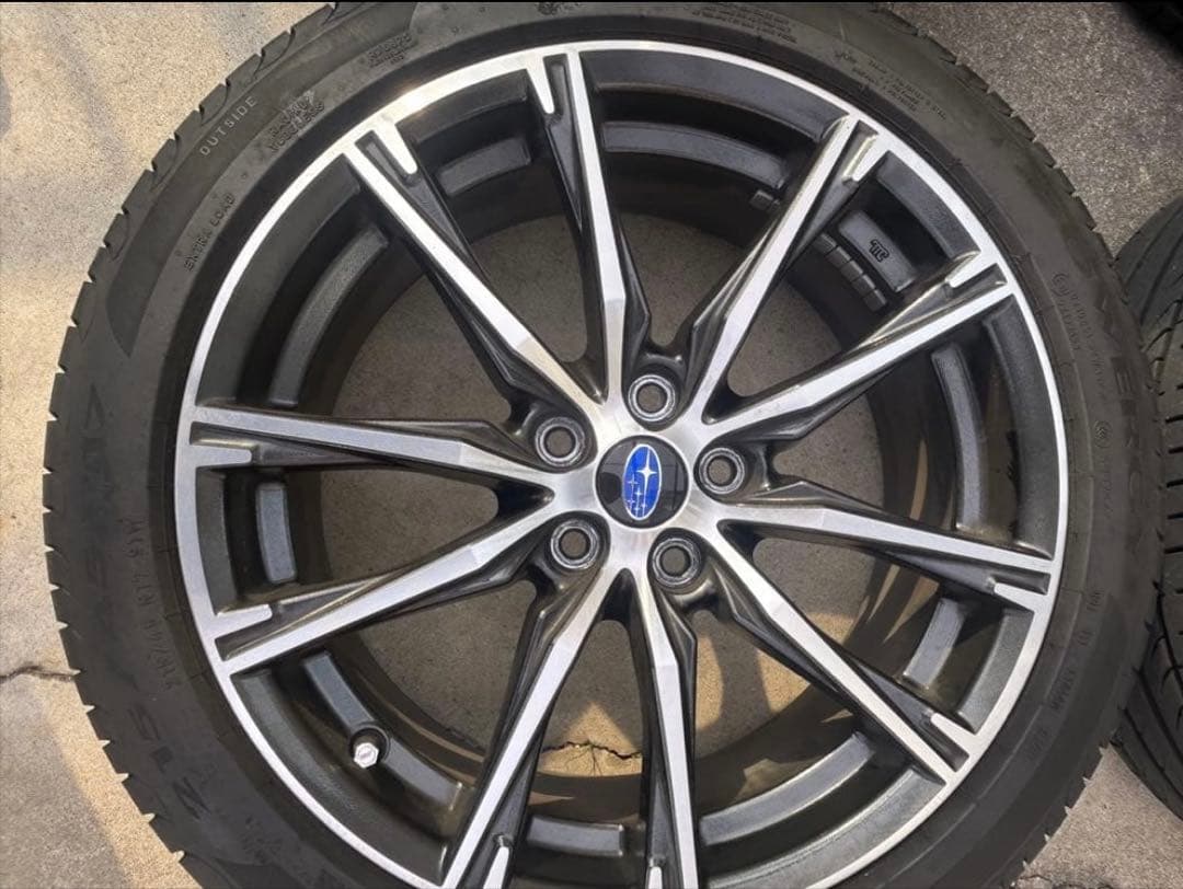 ジュンさん専用　後期純正ホイール17インチ ピレリ215/45R17 一本