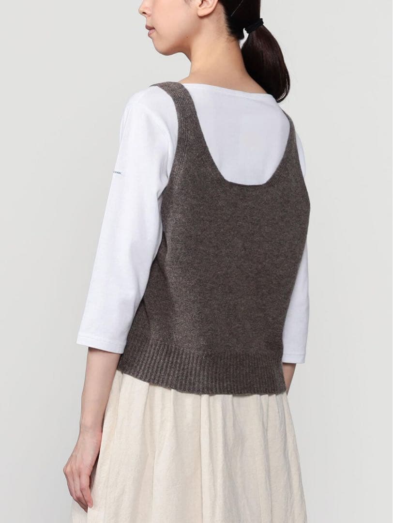 【今期発売中⭐︎新品】LE GLAZIK Vネックニットベスト　Bshop