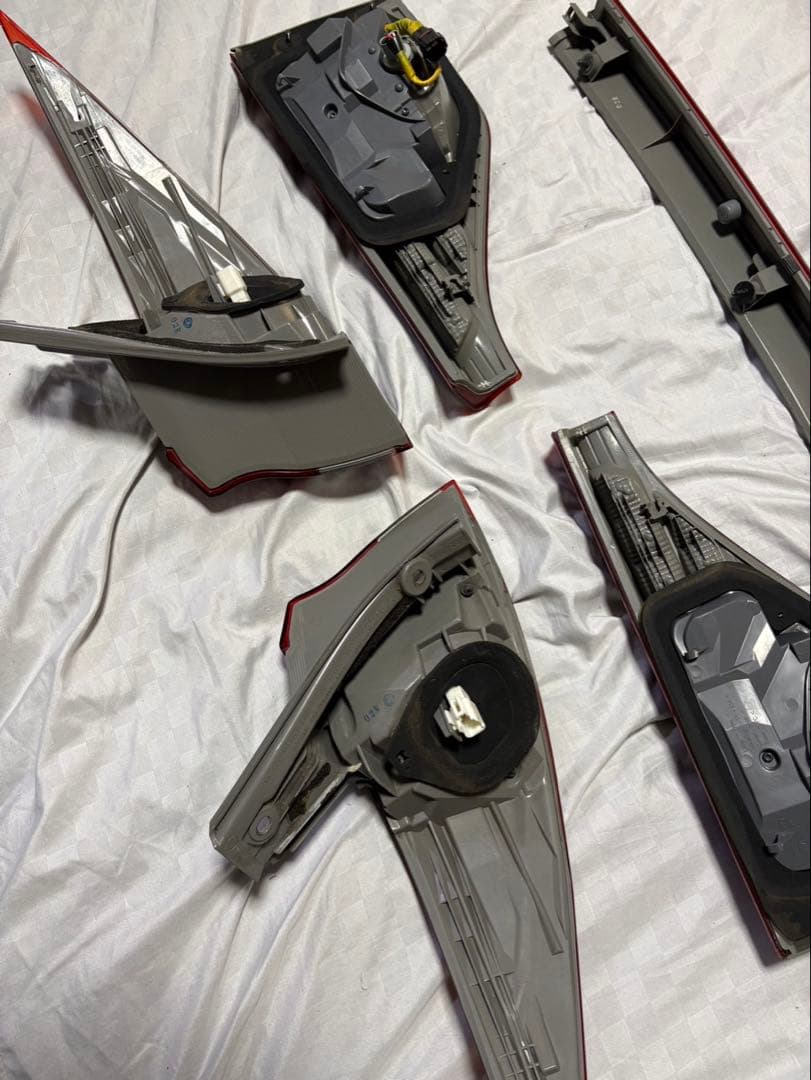 期間限定【TOYOTA】エスティマACR50W中期レッド/テールライト　セット