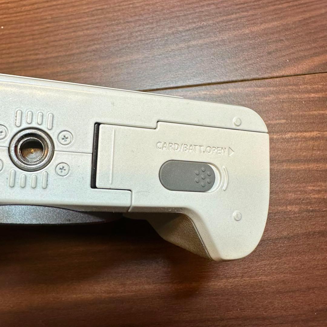 Canon EOS Kiss M 標準レンズキット 一眼レフカメ 0311