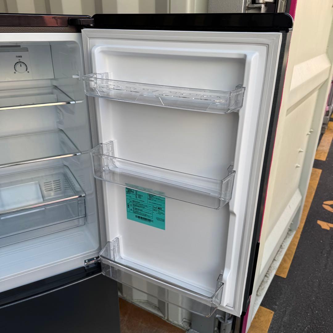 C7517★2023年製★ハイアール　冷蔵庫　グレー　柄入り　自動霜取り　大型