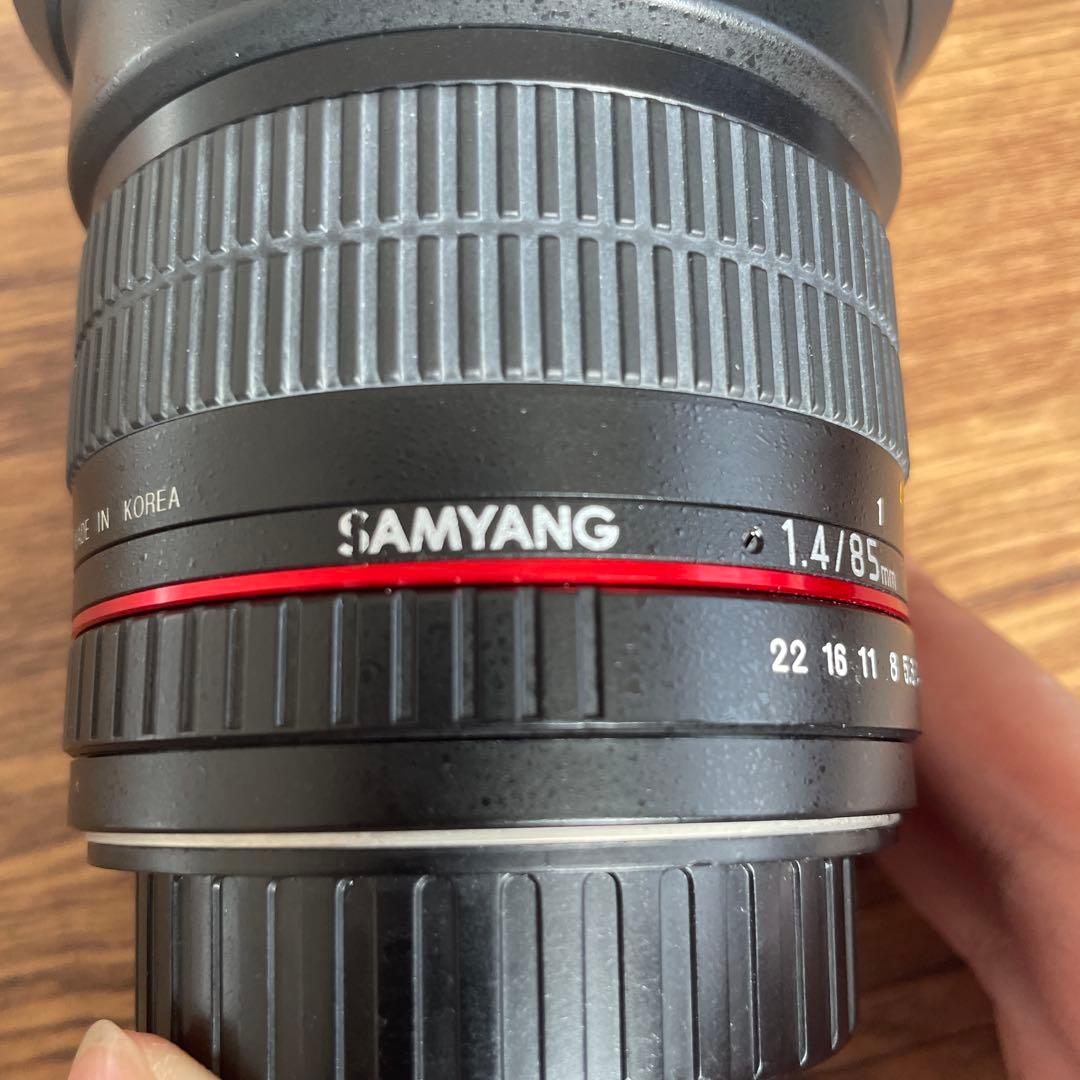 samyang サムヤン　85mm f1.4 canon EFマウント MF
