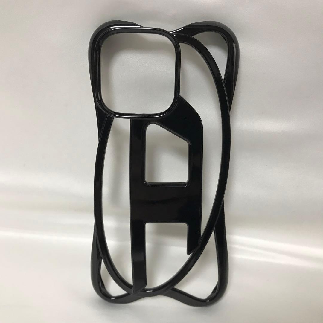 iPhoneアクセサリー DIESEL 60268 caged d case iPhone16Pro