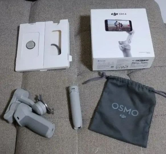 dji OM4 スマホスタビライザー スマホスタンド 自撮り棒 自動追尾 美品