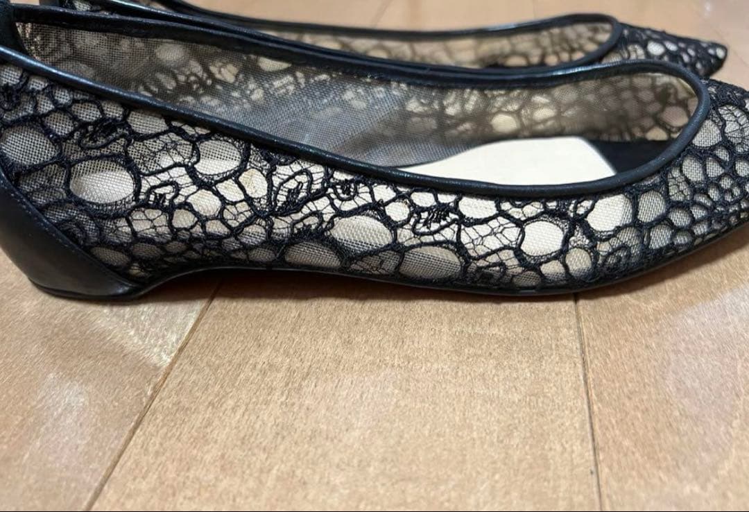 クリスチャンルブタン 黒レースフラットシューズ　35サイズ22cm相当