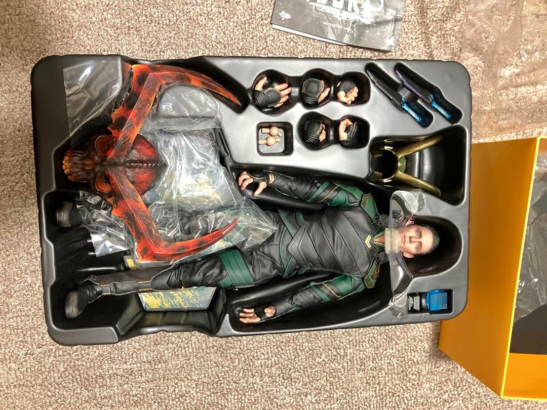 ロキ　ラグナロク　ホットトイズ