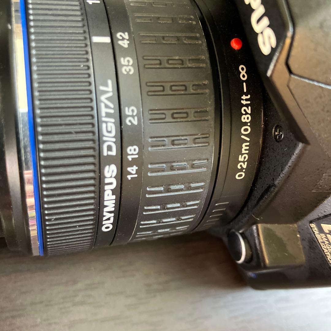 OLYMPUS E-620 デジタル一眼レフカメラ