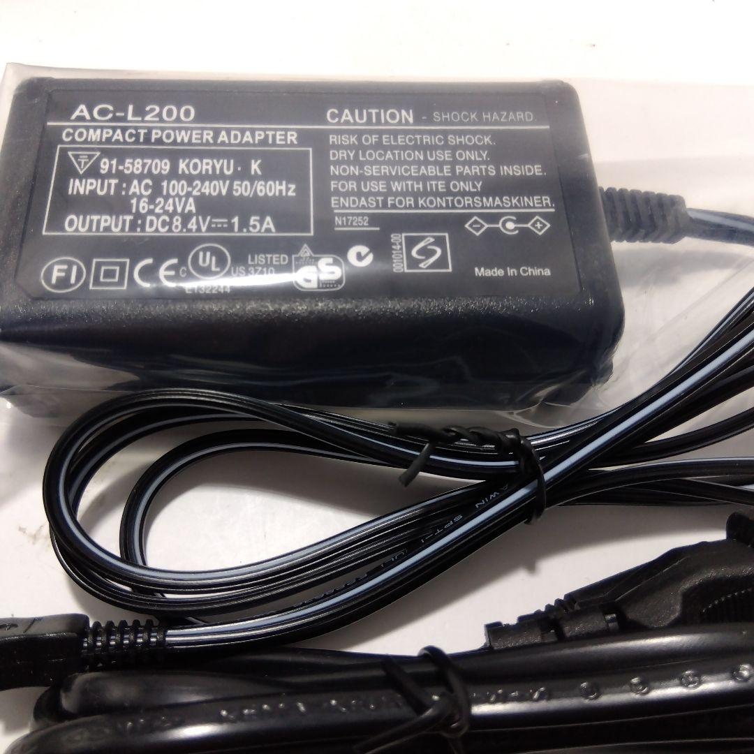 動作品 SONY ソニー 60ギガHDD搭載　ハンディーカム　HDR-SR7