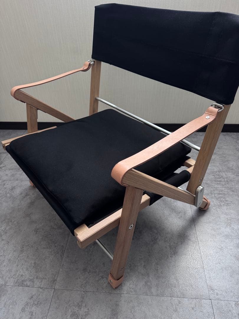 wanderout × yool yo chair black