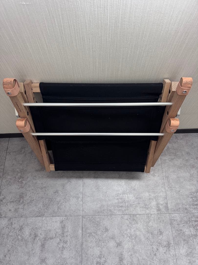 wanderout × yool yo chair black