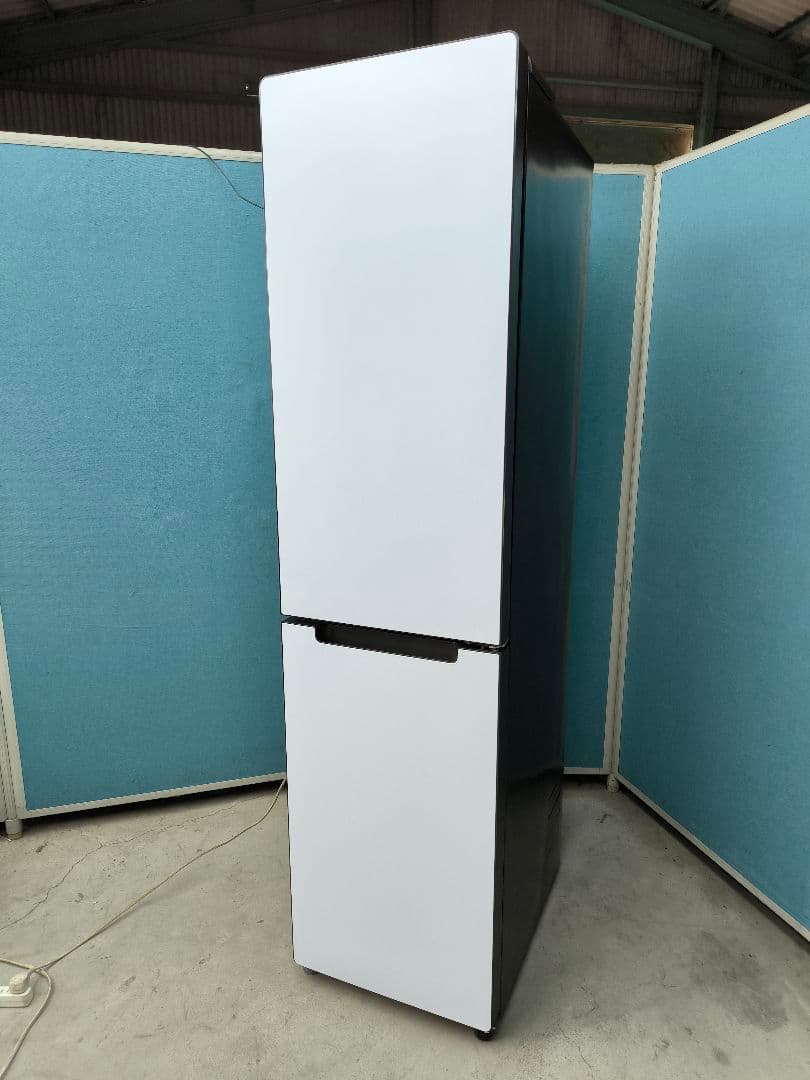 2023年製　Haierスリム冷蔵庫 (フリーモ) 208L JR-SX21A