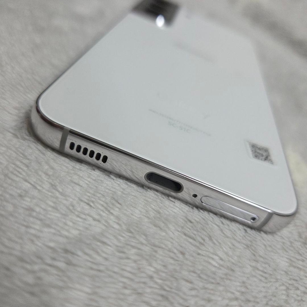 極美品　Galaxy　S22 SC-51C ホワイト　DOCOMO
