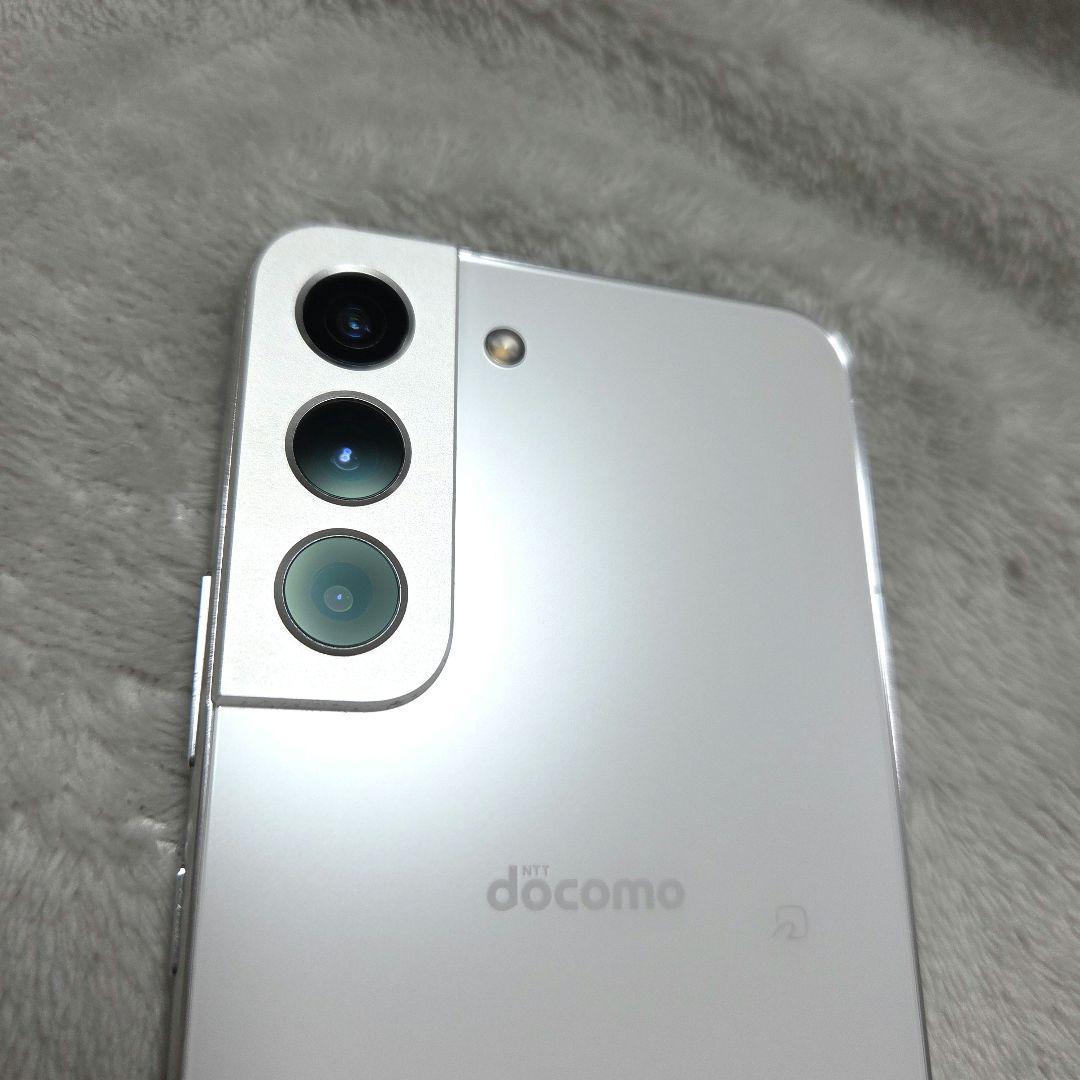 極美品　Galaxy　S22 SC-51C ホワイト　DOCOMO
