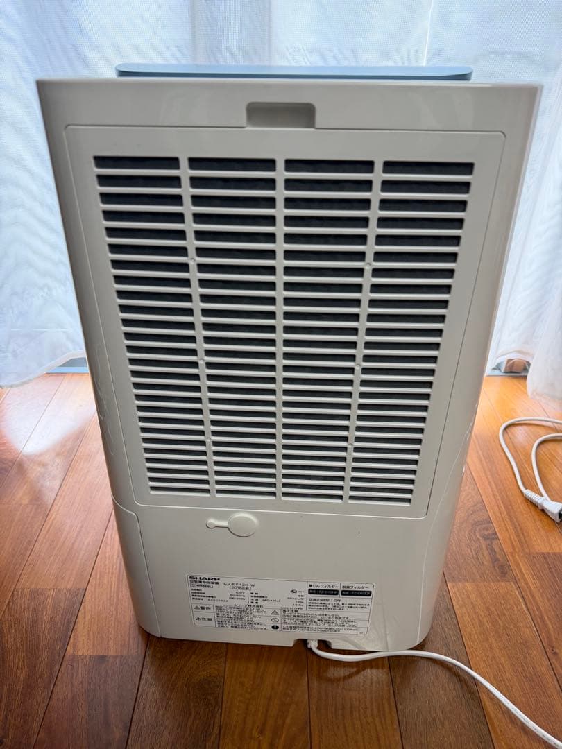SHARP 空気清浄除湿機 CV-EF 120-W