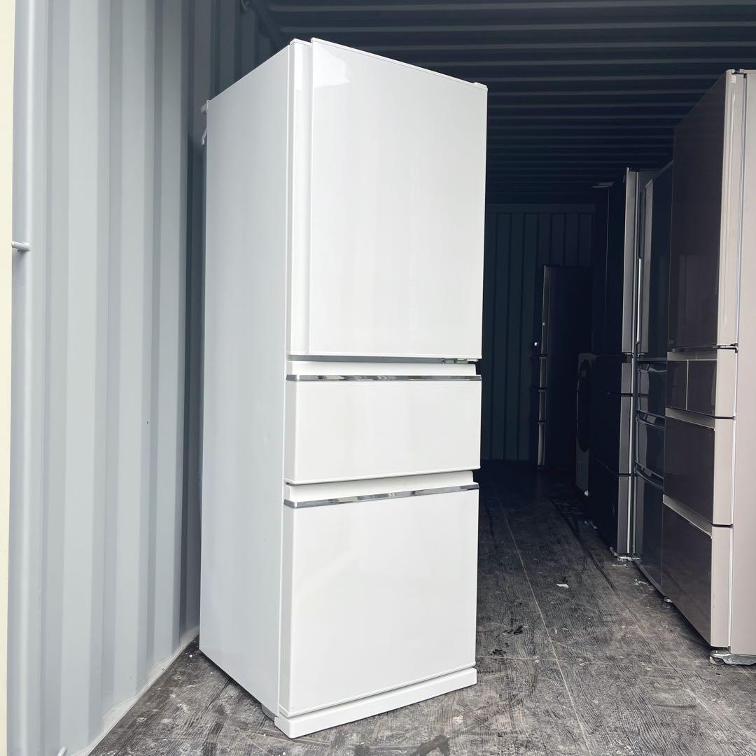 141取付無料！三菱自動製氷機搭載！高性能おしゃれホワイト3ドア冷蔵庫！洗濯機