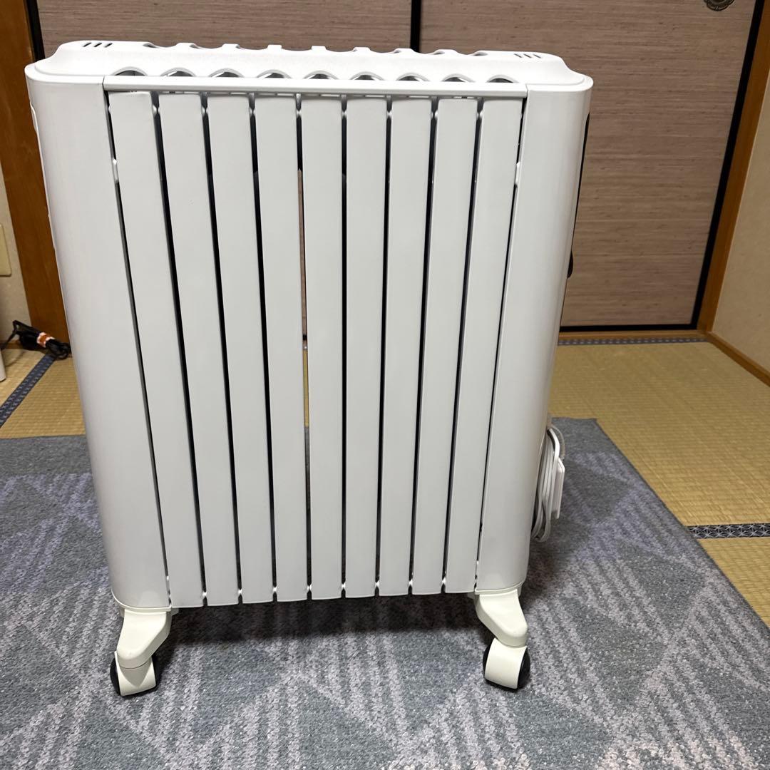 デロンギ オイルヒーター ユニカルド RHJ65L0915(値引き応相談)