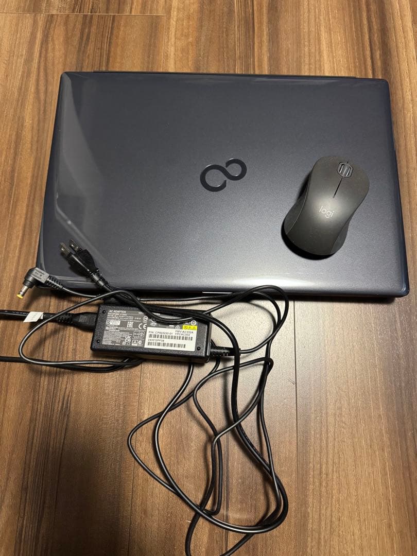 FMV LIFEBOOK WJ1AA52 512SSD ノートPC 極美品