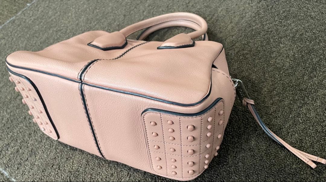 未使用美品！TOD'Sハンドバッグ ショルダー ピンクベージュ