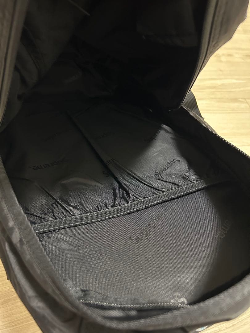 24時間以内発送 完売品 新品 黒色 18fw Backpack