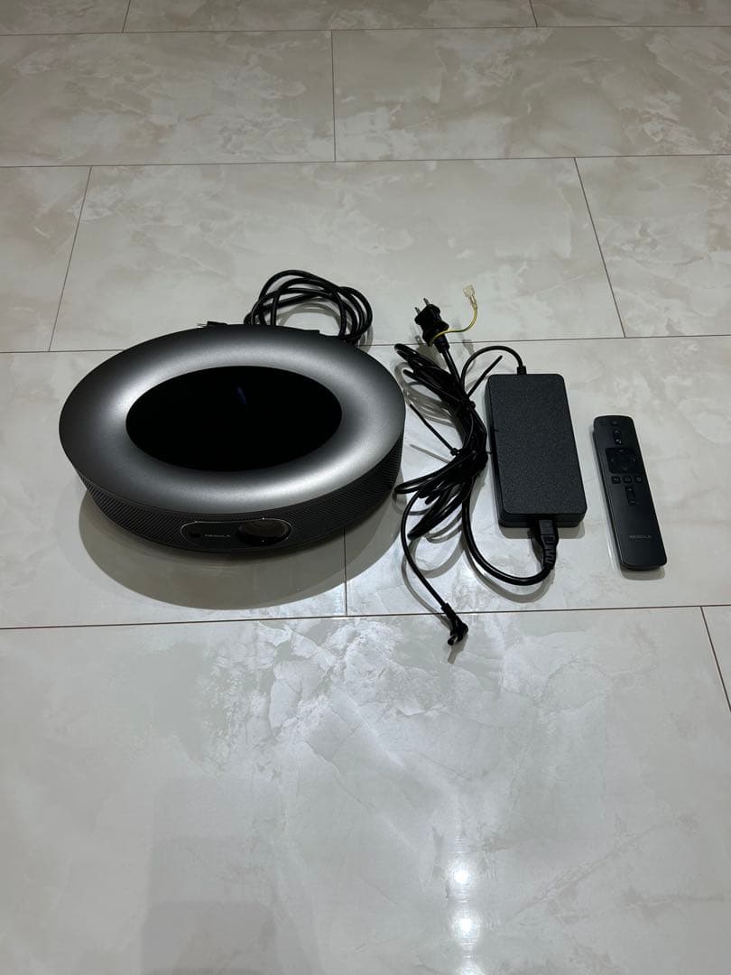 プロジェクター Anker NEBULA Cosmos