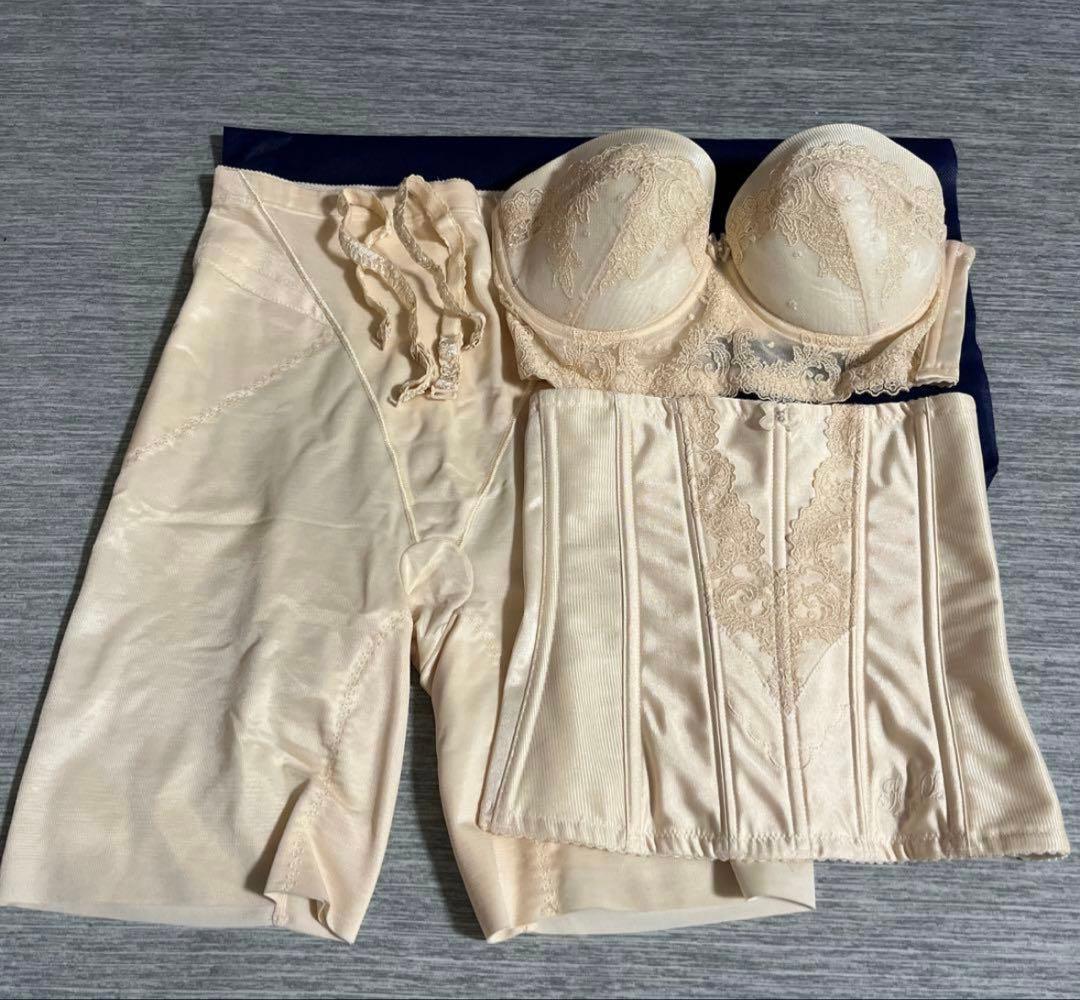 フォーシスアンドカンパニー ブライダルインナー 3点セット