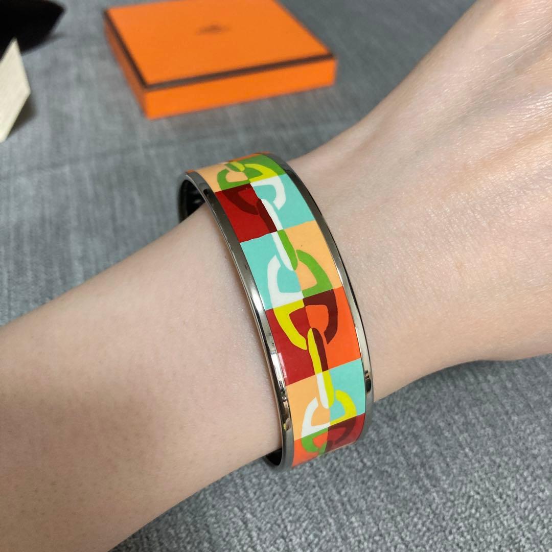 HERMES マルチカラーバングル