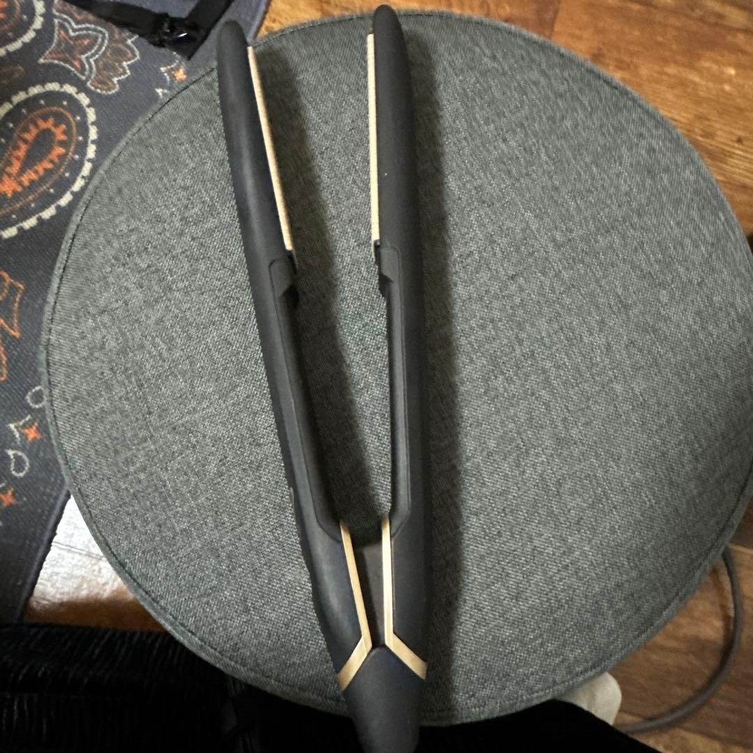 KINUJO ストレートヘアアイロン ブラック・ゴールド