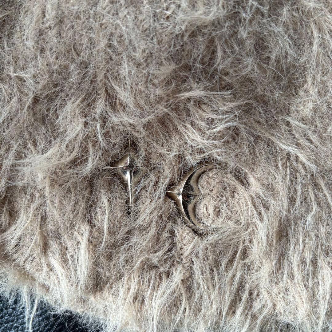 ベージュファーニット帽　ビーニー　thug club