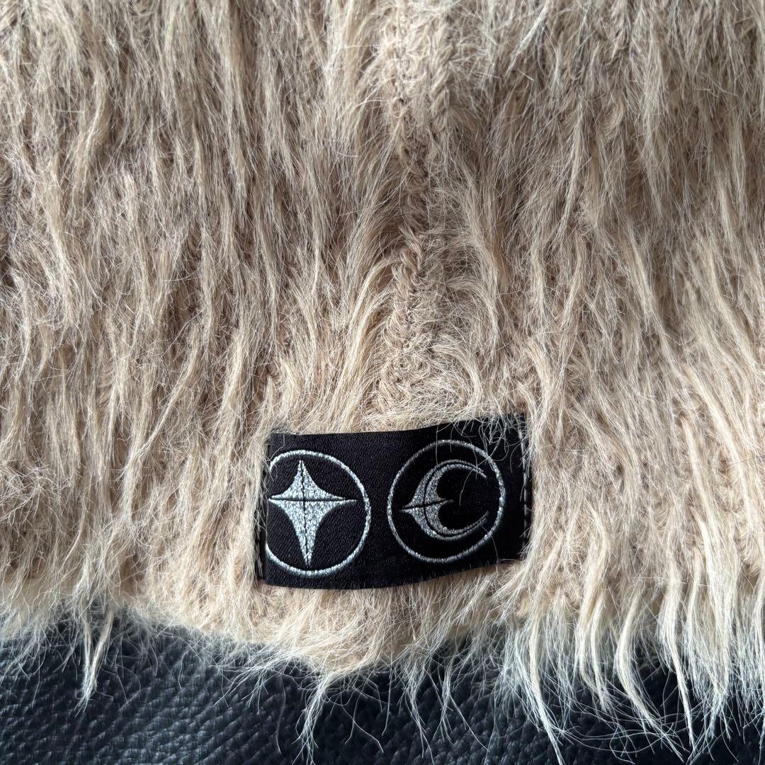 ベージュファーニット帽　ビーニー　thug club