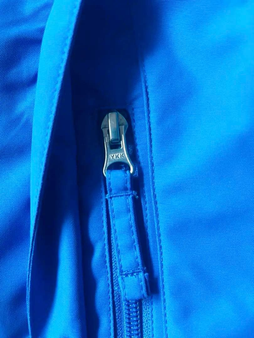 【値下げ！】デサント 子供用スキーウェア上下145〜165+ヘルメット・ゴーグル