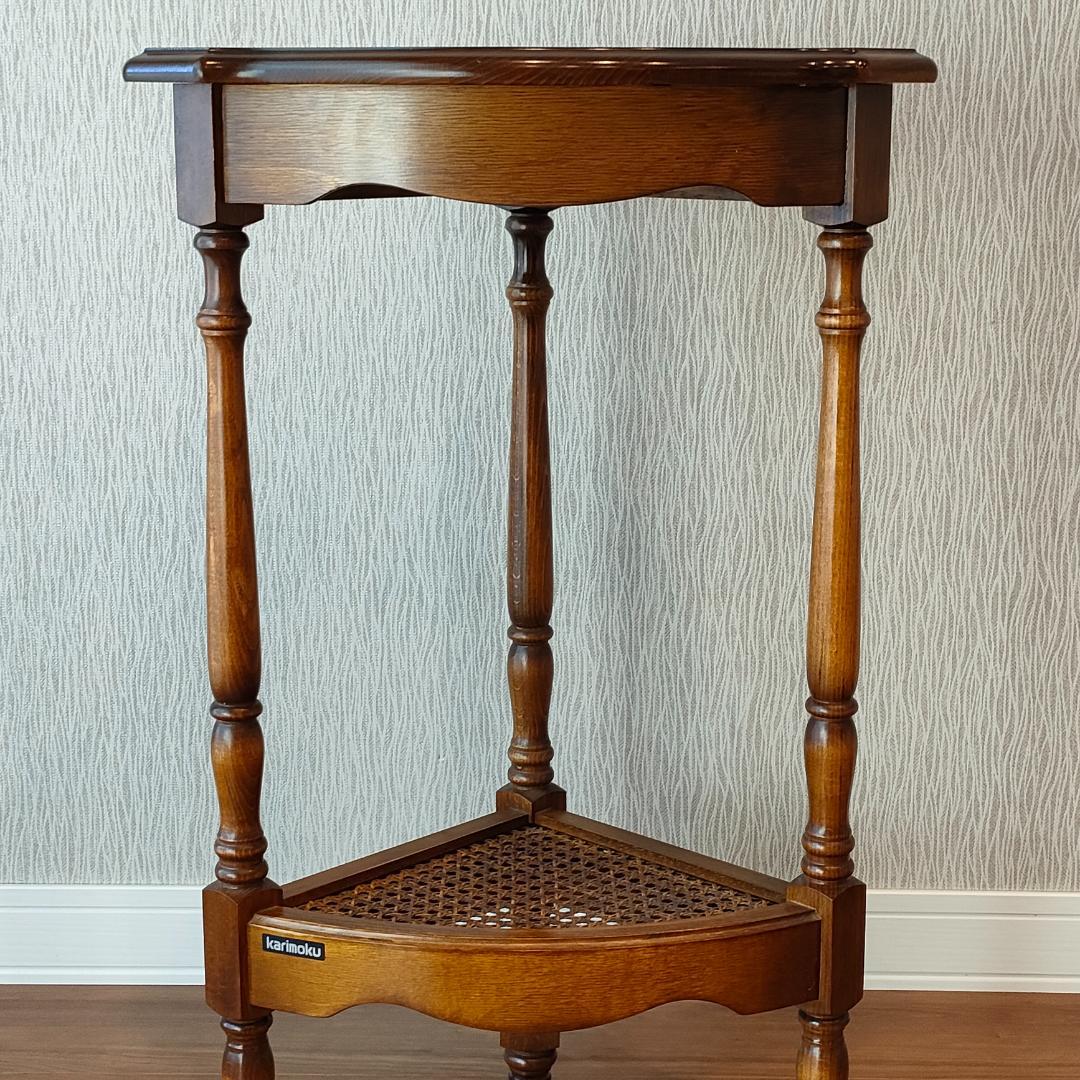 〈美品〉カリモク　コーナーラック　コロニアル　フラワースタンド