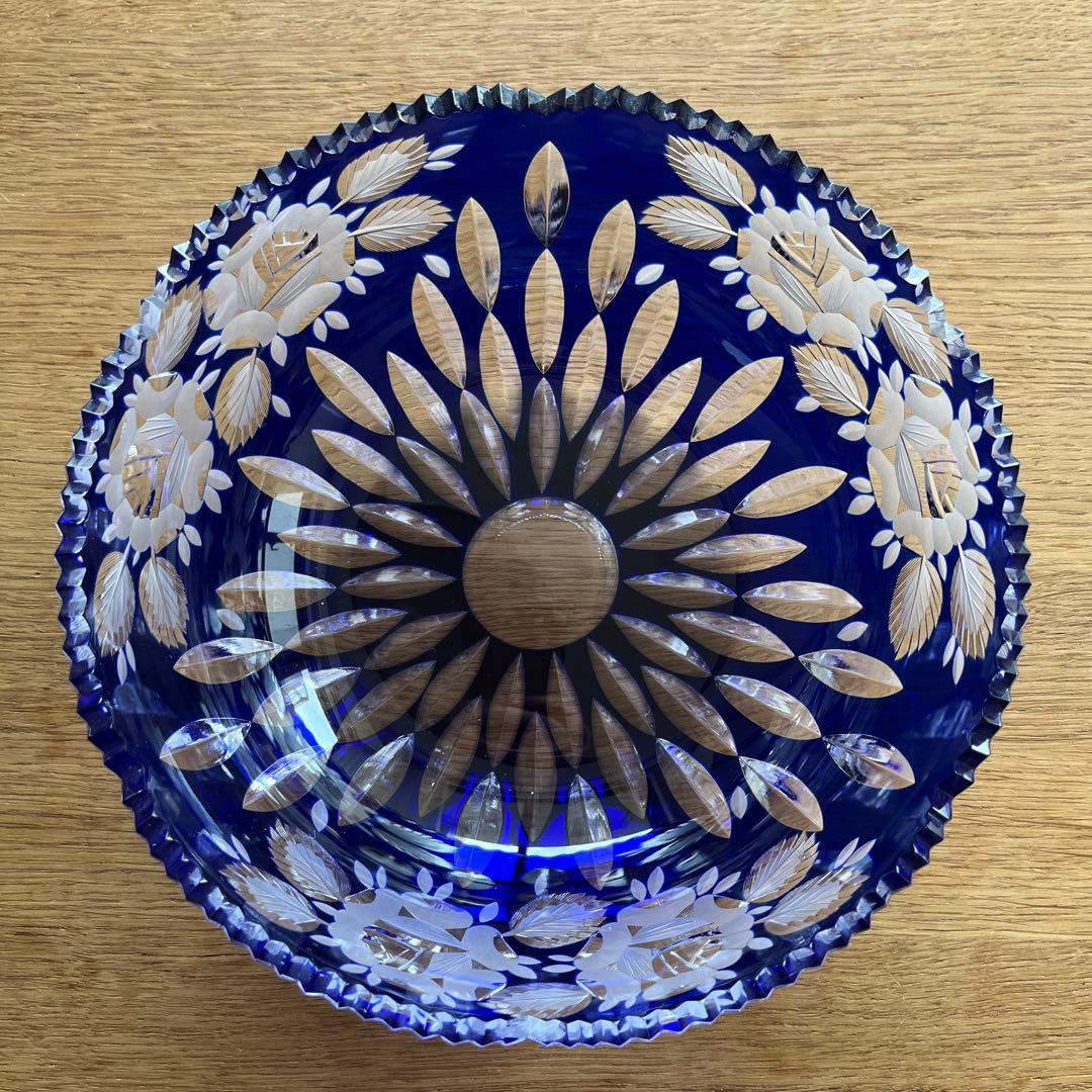 旧東ドイツLAUSITZER ラウジッツァー　クリスタルガラス　薔薇　ボウル