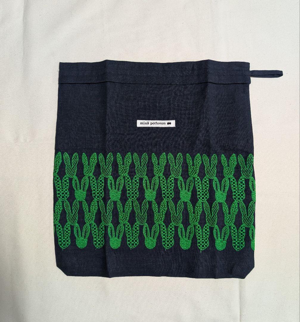 ミナペルホネン　pomppia　 巾着