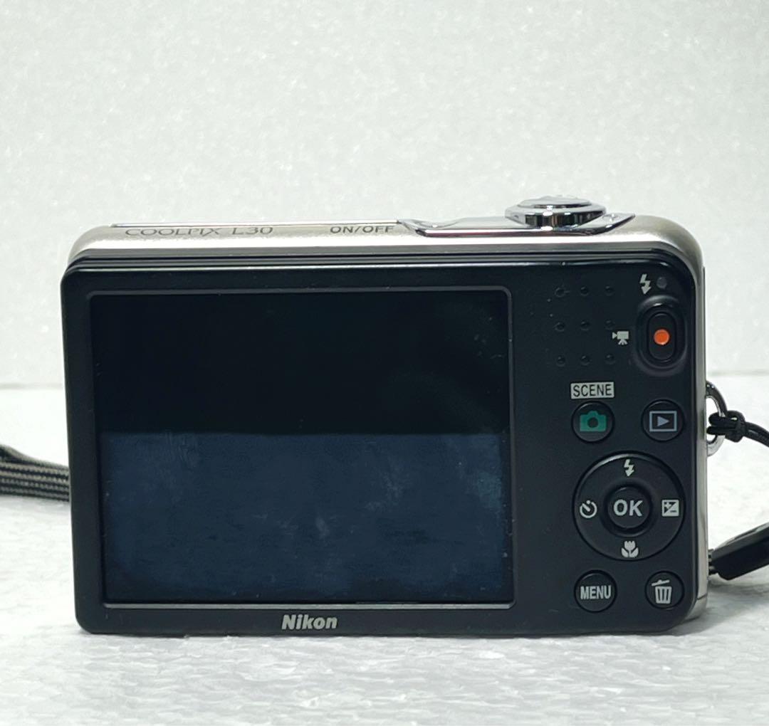 Nikon COOLPIX L30 動作確認済 箱付属品有 単3対応