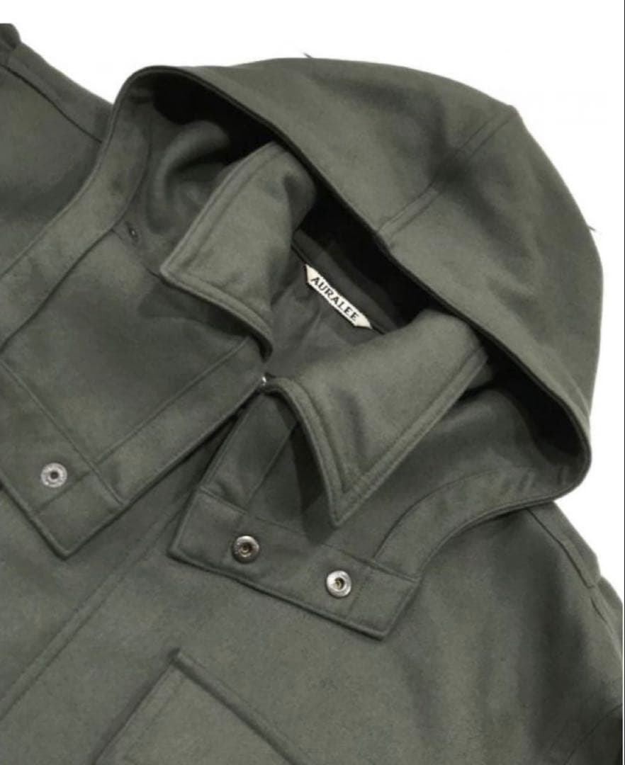 オーラリー　ショート丈コート