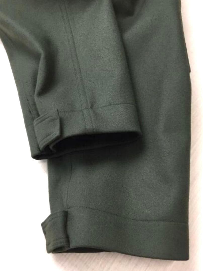 オーラリー　ショート丈コート