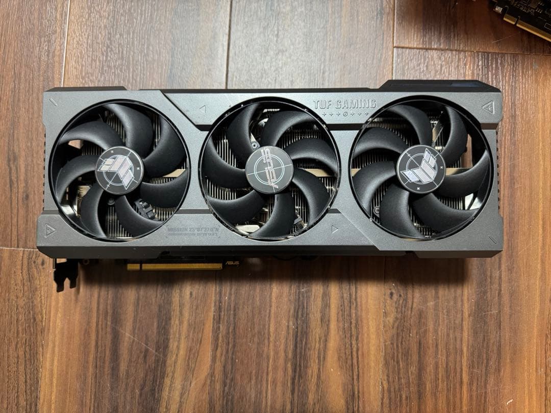 グラフィックボード・グラボ・ビデオカード Asus RTX 4080 16GB Tuf gaming oc