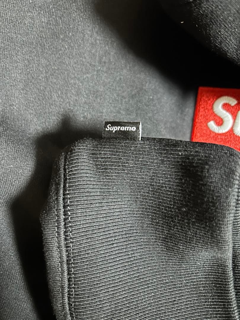 309「タグ付き」Supreme FW22 box logo