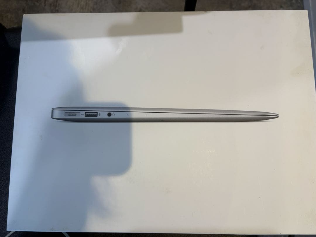 MacBook Air 13 256GB 電源ケーブル　 箱付き