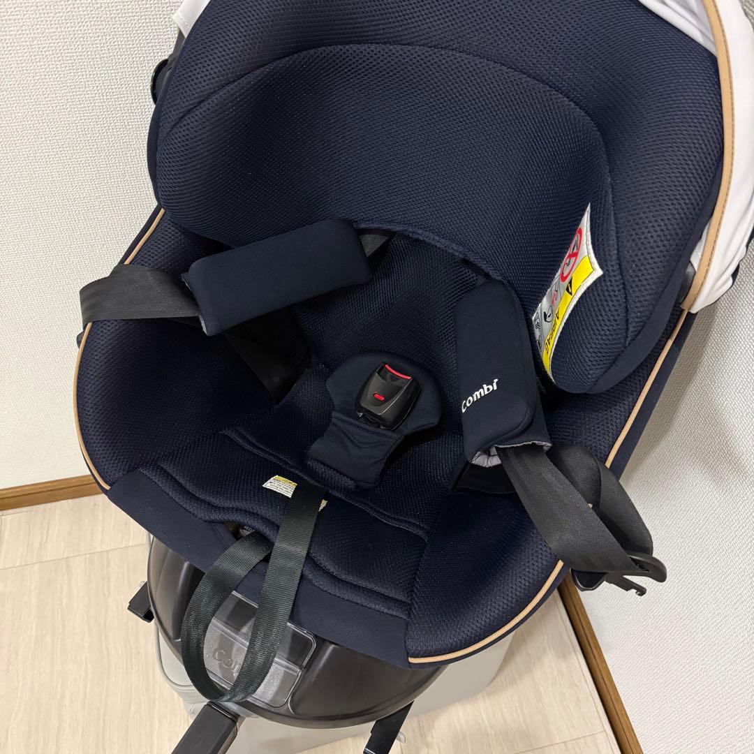 【美品】コンビクルムーヴスマート JL-590 チャイルドシート ISOFIX