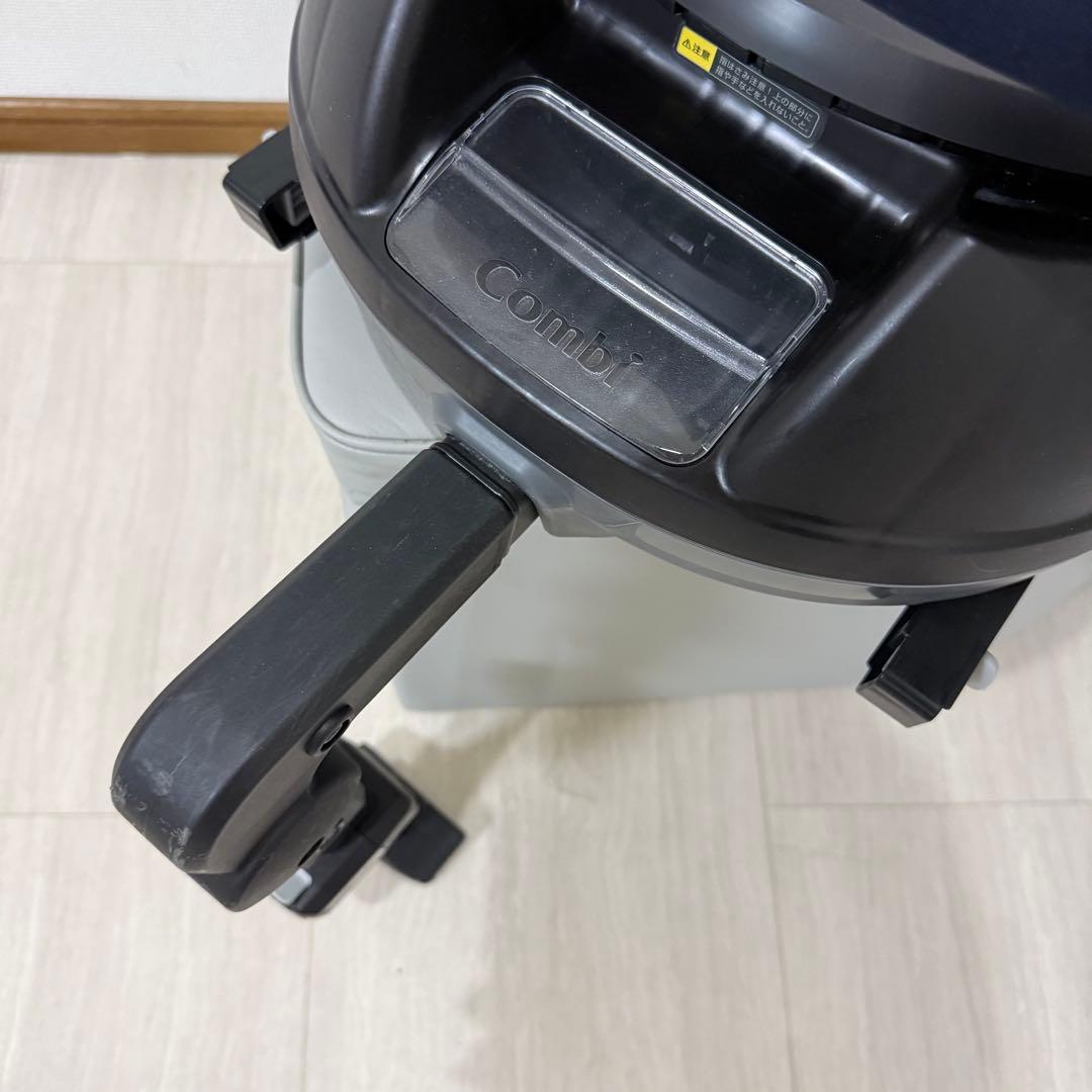 【美品】コンビクルムーヴスマート JL-590 チャイルドシート ISOFIX