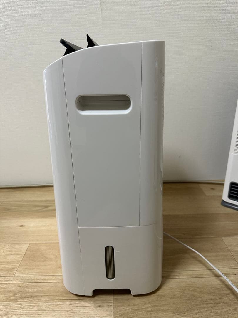 SHARP 空気清浄機 ホワイト CV-G120-W