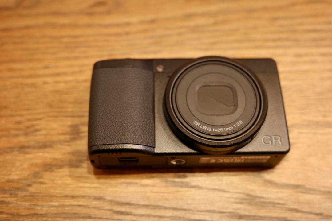 RICOH GR IIIx コンパクトデジタルカメラ ブラック