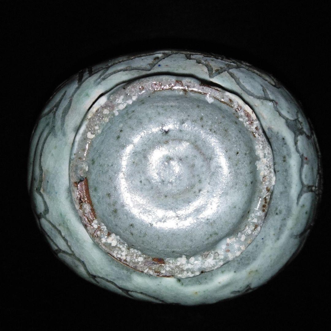 NO406 粉青沙器　魚絵壺　韓国陶器