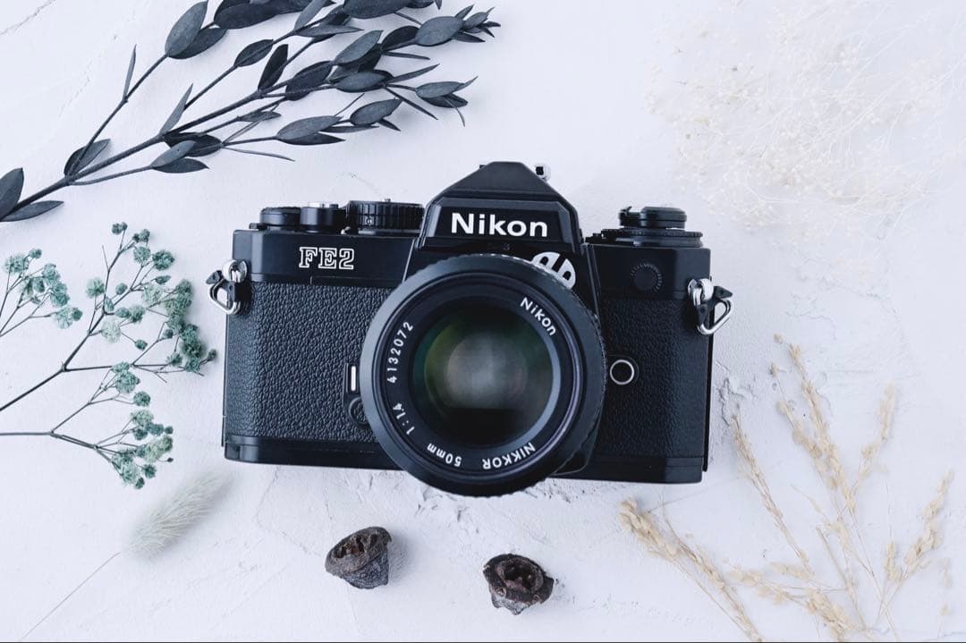 完動品 ◉ Nikon FE2 単焦点レンズ付き フィルムカメラ