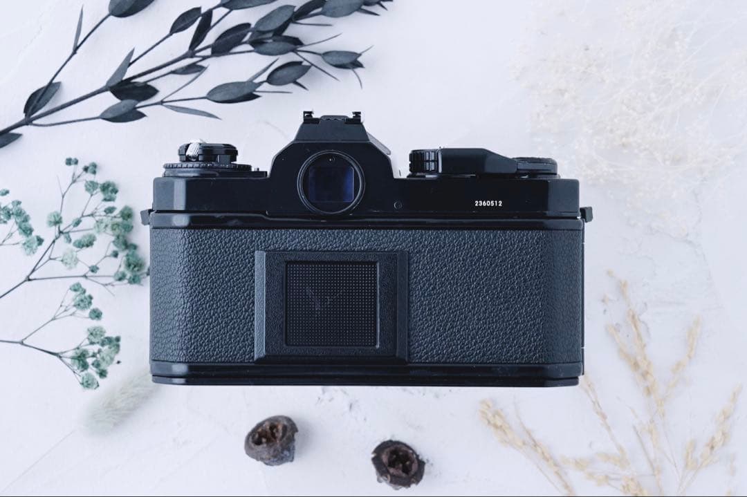 完動品 ◉ Nikon FE2 単焦点レンズ付き フィルムカメラ