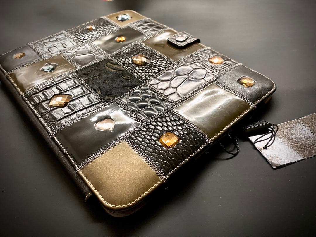 【週末SALE】アビステ ABISTE ミケランジェロ iPadケース