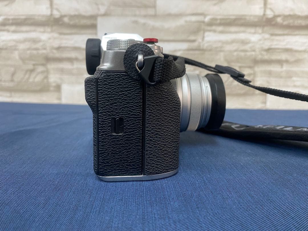 Fujifilm X-T4 カメラ　レンズSUPER EBC XF 35mm